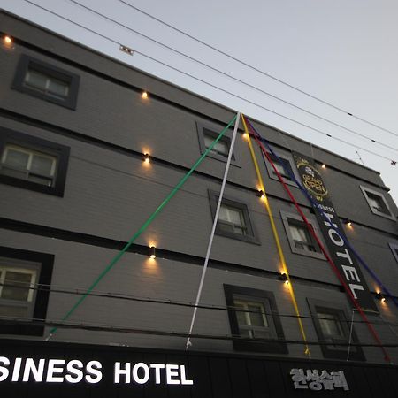 Business Hotel Busan Station Dış mekan fotoğraf