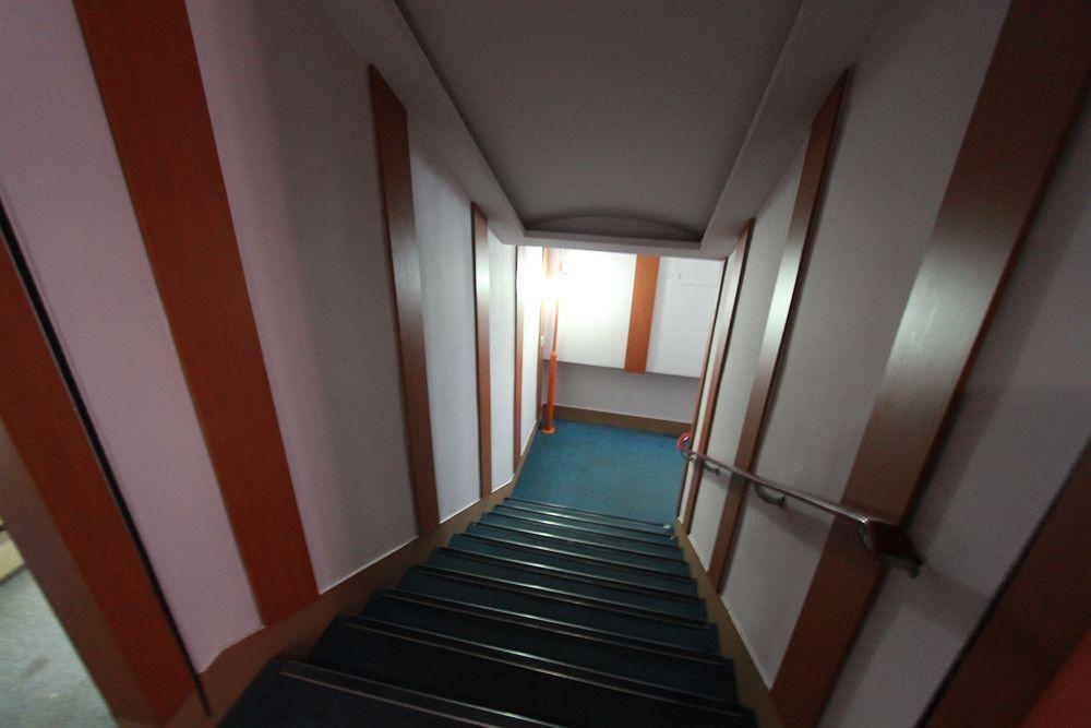 Business Hotel Busan Station Dış mekan fotoğraf