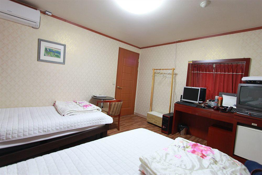 Business Hotel Busan Station Dış mekan fotoğraf