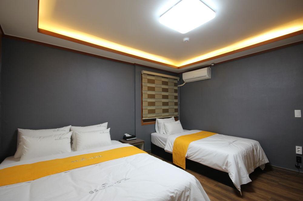 Business Hotel Busan Station Dış mekan fotoğraf