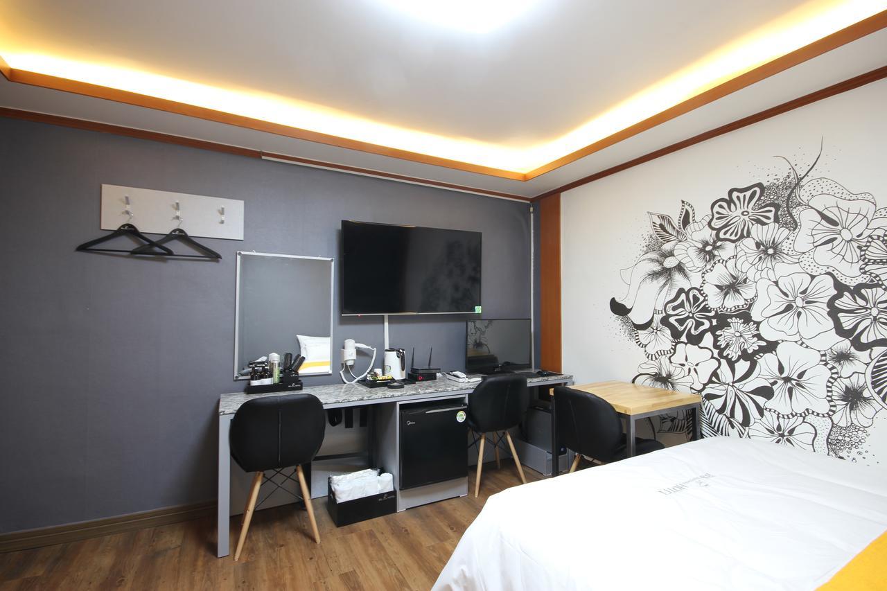 Business Hotel Busan Station Dış mekan fotoğraf