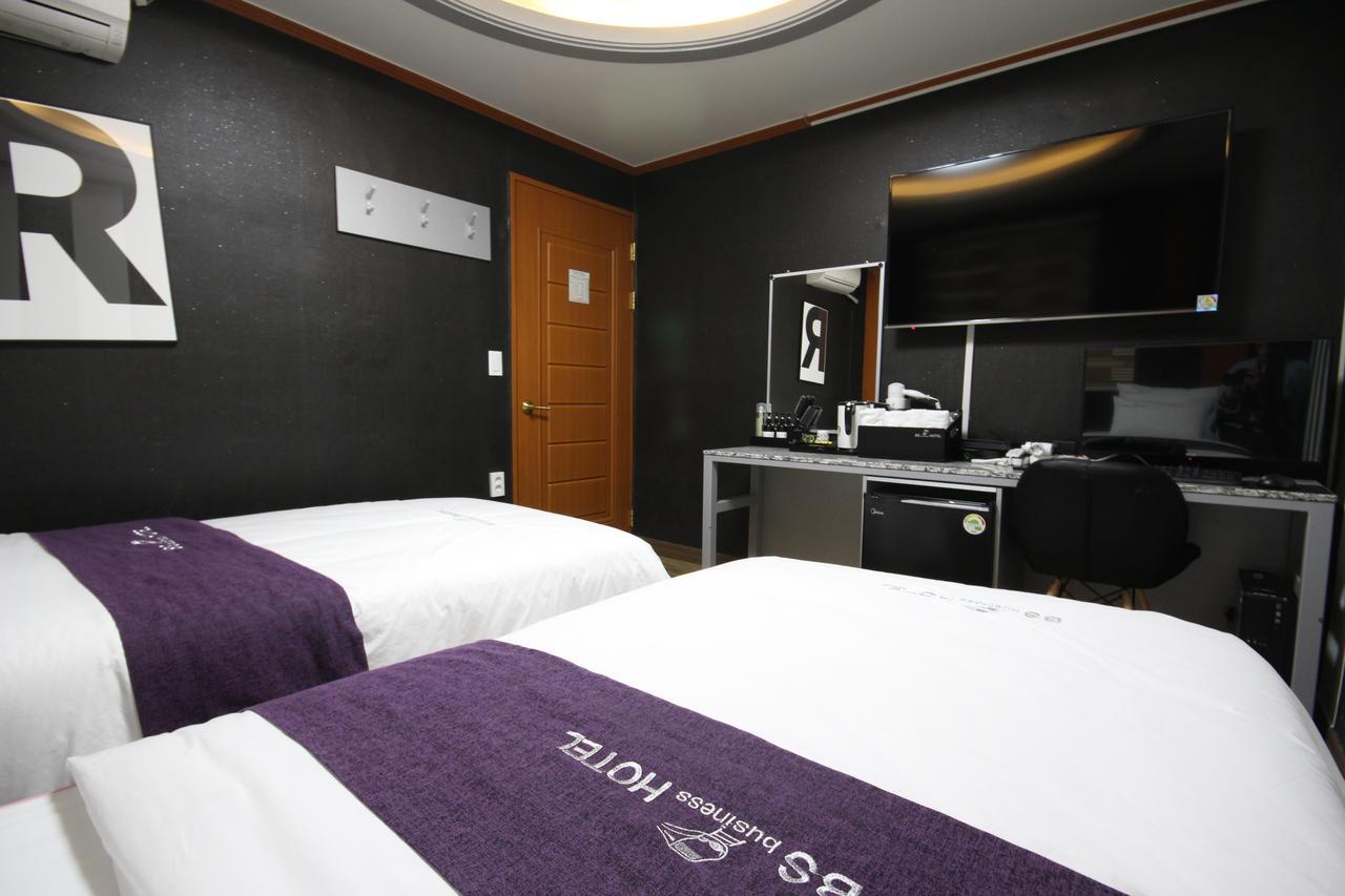 Business Hotel Busan Station Dış mekan fotoğraf
