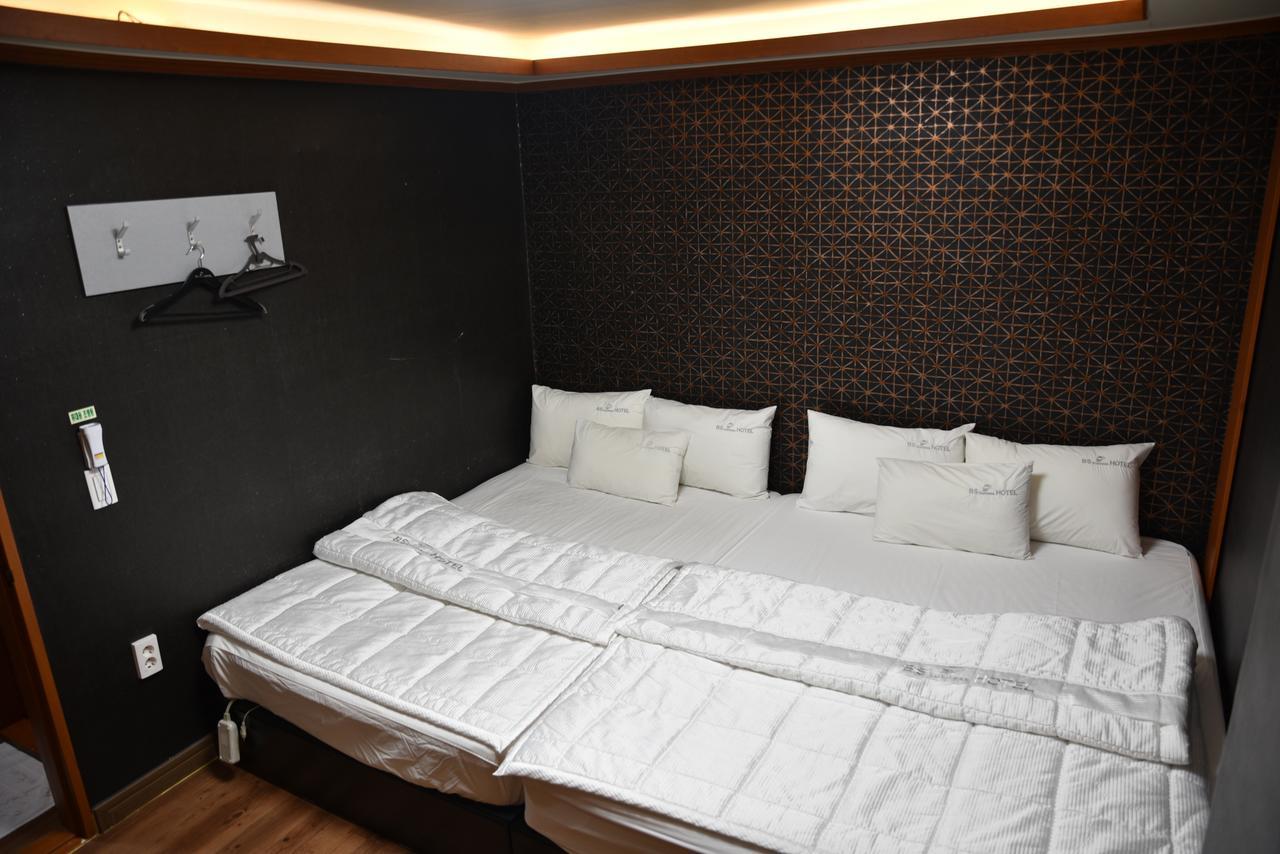 Business Hotel Busan Station Dış mekan fotoğraf